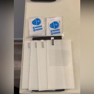 iPhone 8 Plus screen protectors